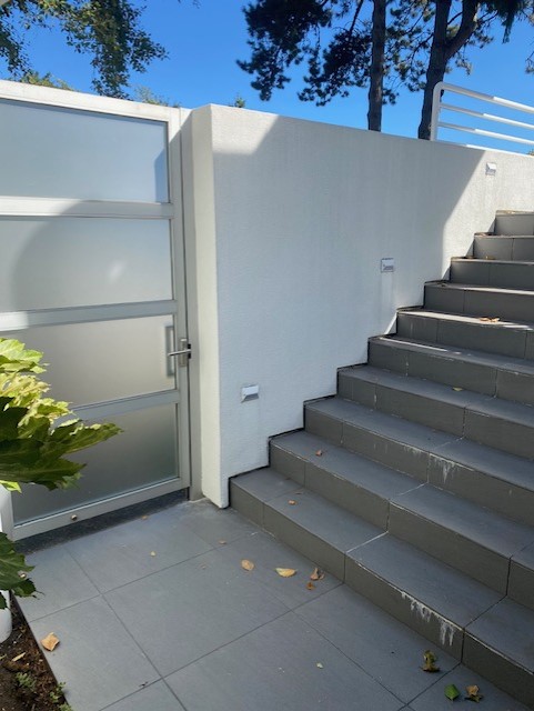 Modern architect home stucco repairs